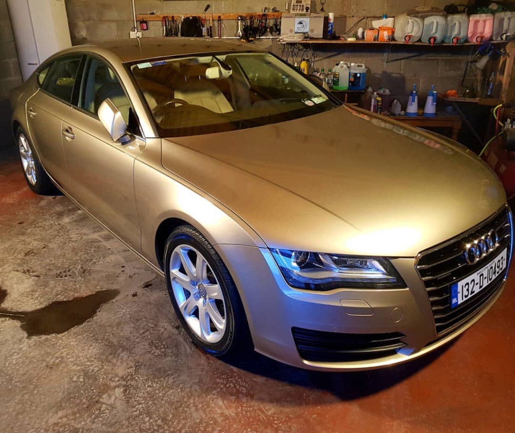 Gloss enhancement results on a metallic paint finish in Roscommon.