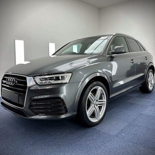 Hydrophobic surface and deep shine after a 1-year ceramic coating treatment in our Car Valet Hero Longford (Market Square), DML Detailing Studio workshop.