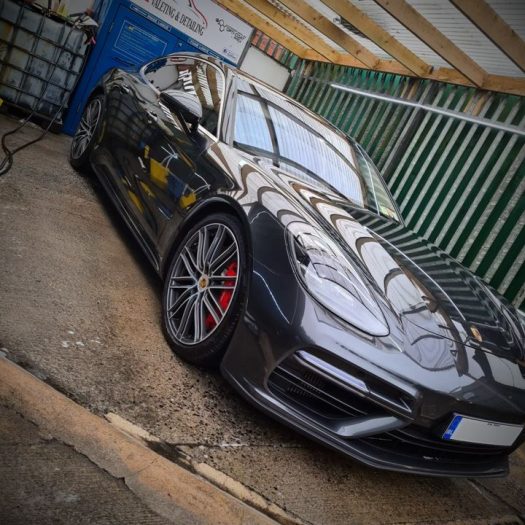 A clean, swirl-free result after a professional regular maintenance 2-bucket Safe Wash in Dunshaughlin, Meath by Car Valet Hero Dunshaughlin (GK Valeting & Detailing), ideally located near Navan and Dublin.